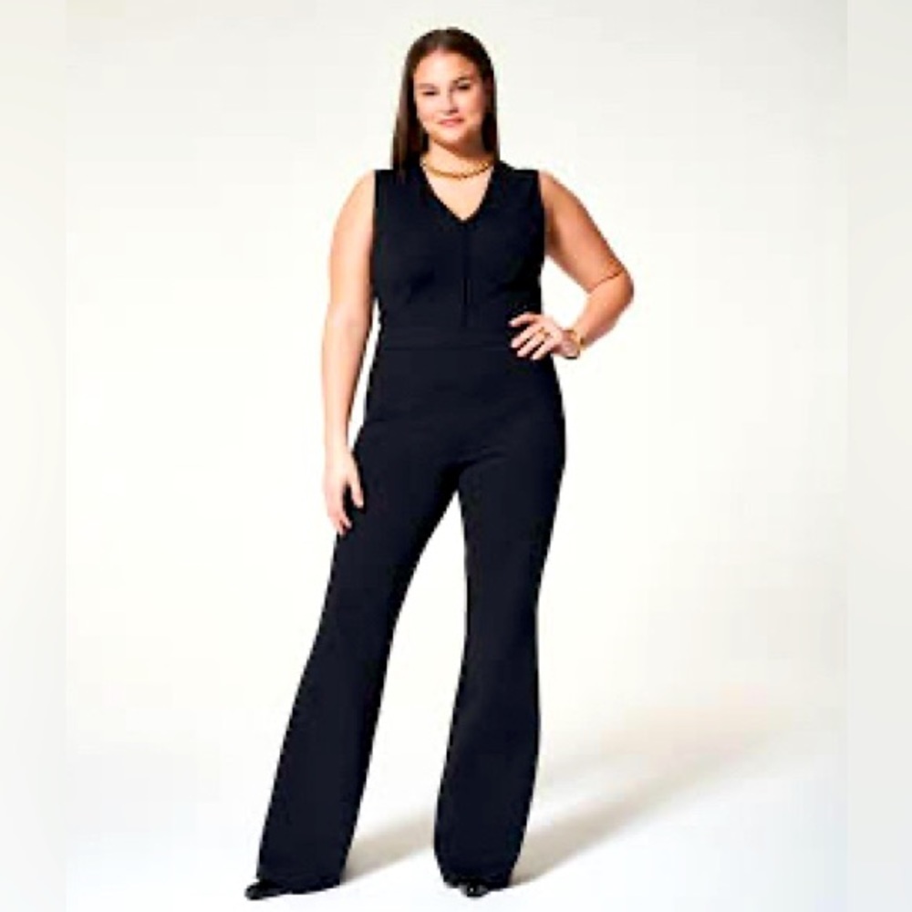 SPANX Sz 3X Perfect Crew Neck Slight Flare Leg Zipper Closure Jumpsuit NEW